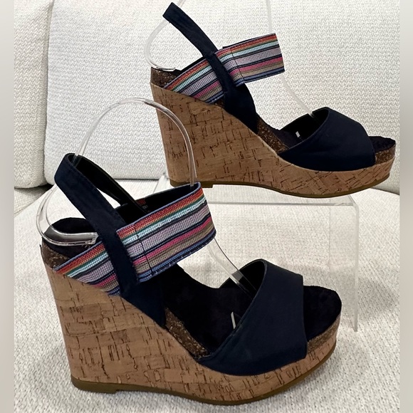 New Madden Girl Feliciti Navy Blue & Multicolor Wedge Sandals w Cork Bases~7.5 - Picture 3 of 14